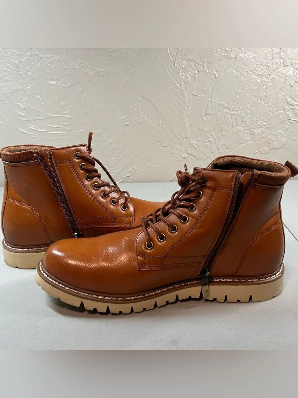 Steve Madden Men's Brown Leather Lace-Up Boots- LIKE NEW!